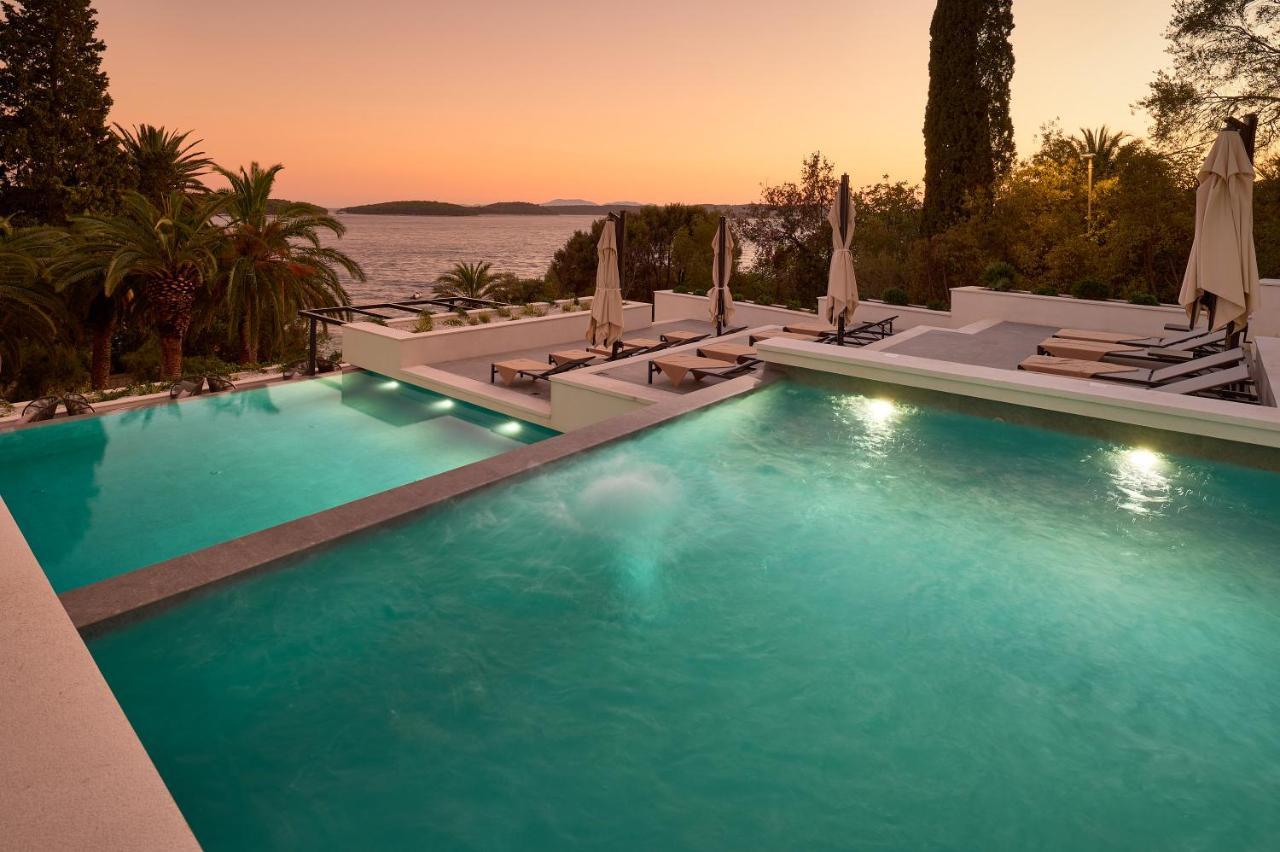 Hotel Moeesy, Blue & Green Oasis Hvar Town Luaran gambar
