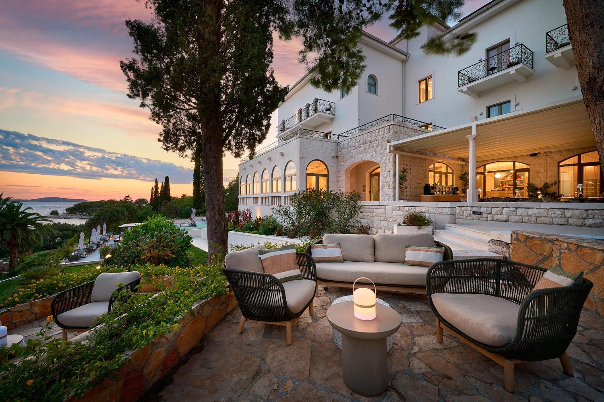 Hotel Moeesy, Blue & Green Oasis Hvar Town Luaran gambar